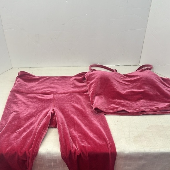 ATLETA Elation SET! (You get both top and tights) - Picture 8 of 10